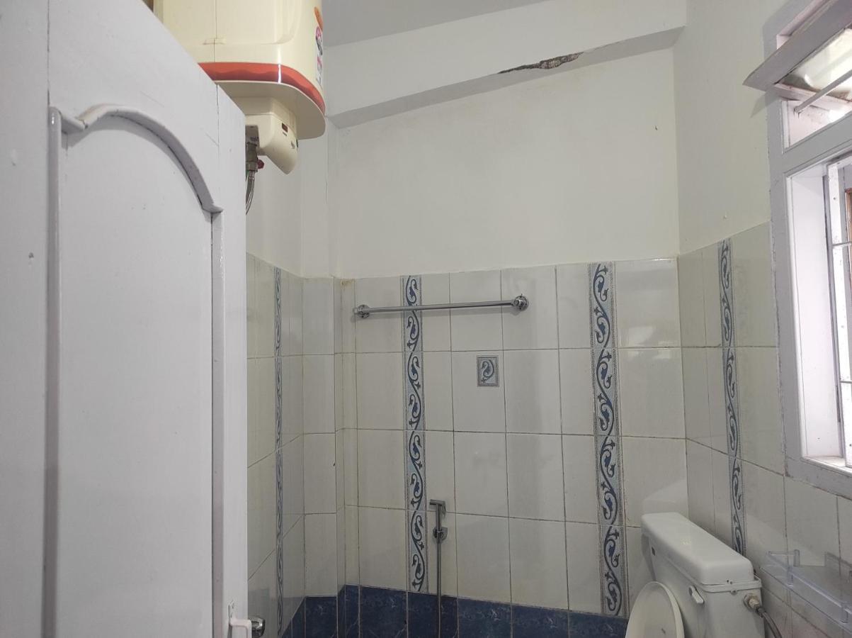 Hotel Tawang Regency Esterno foto