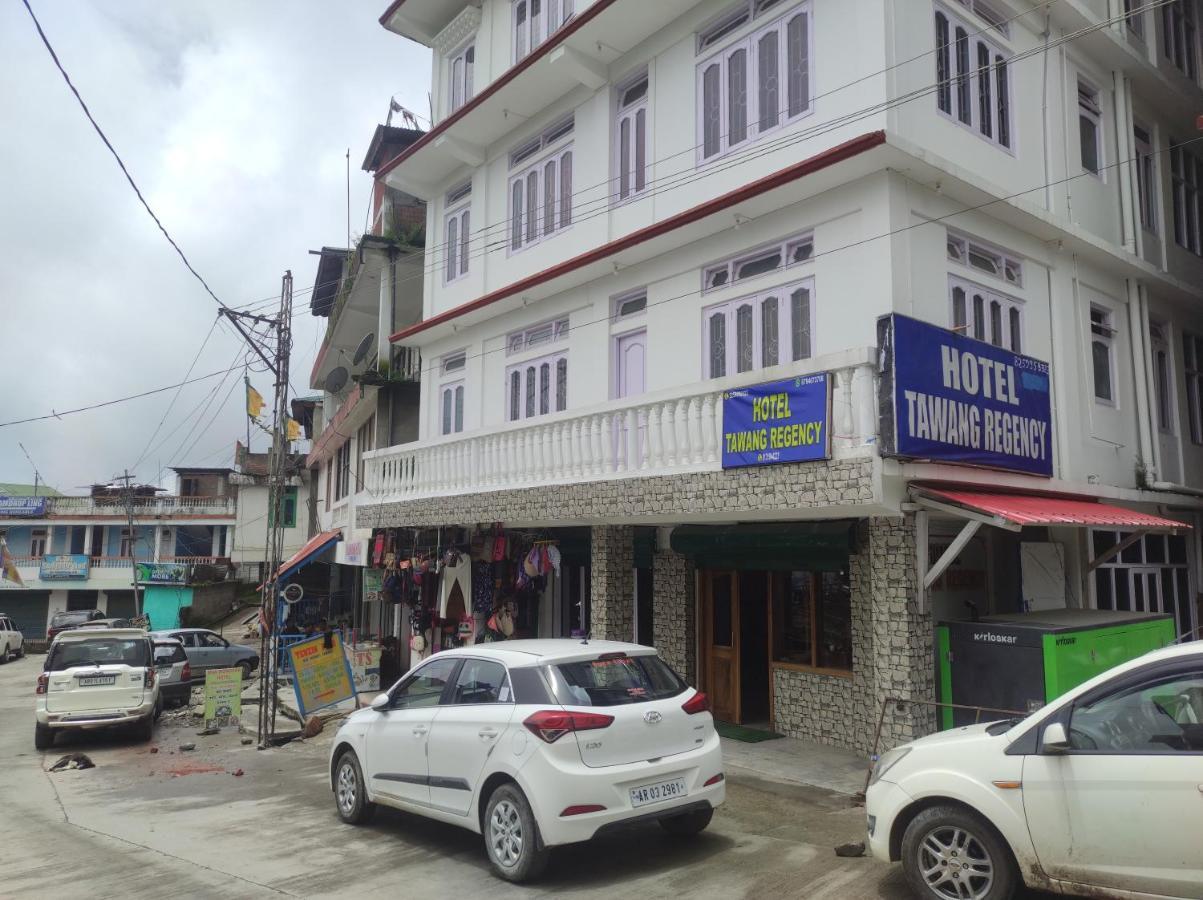 Hotel Tawang Regency Esterno foto